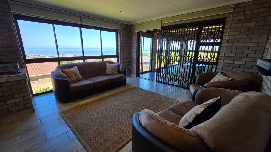 3 Bedroom Property for Sale in Dana Bay Western Cape
